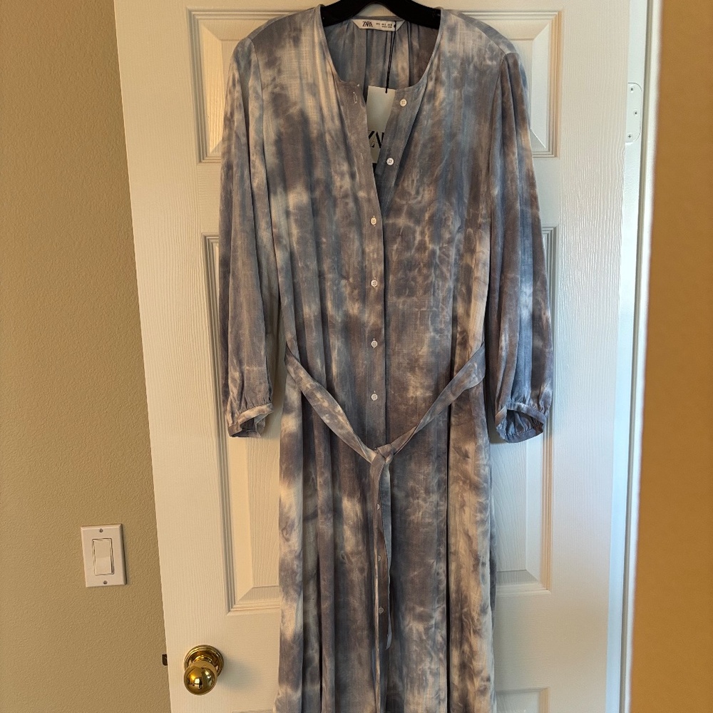 Zara blue and white tie dye linen dress